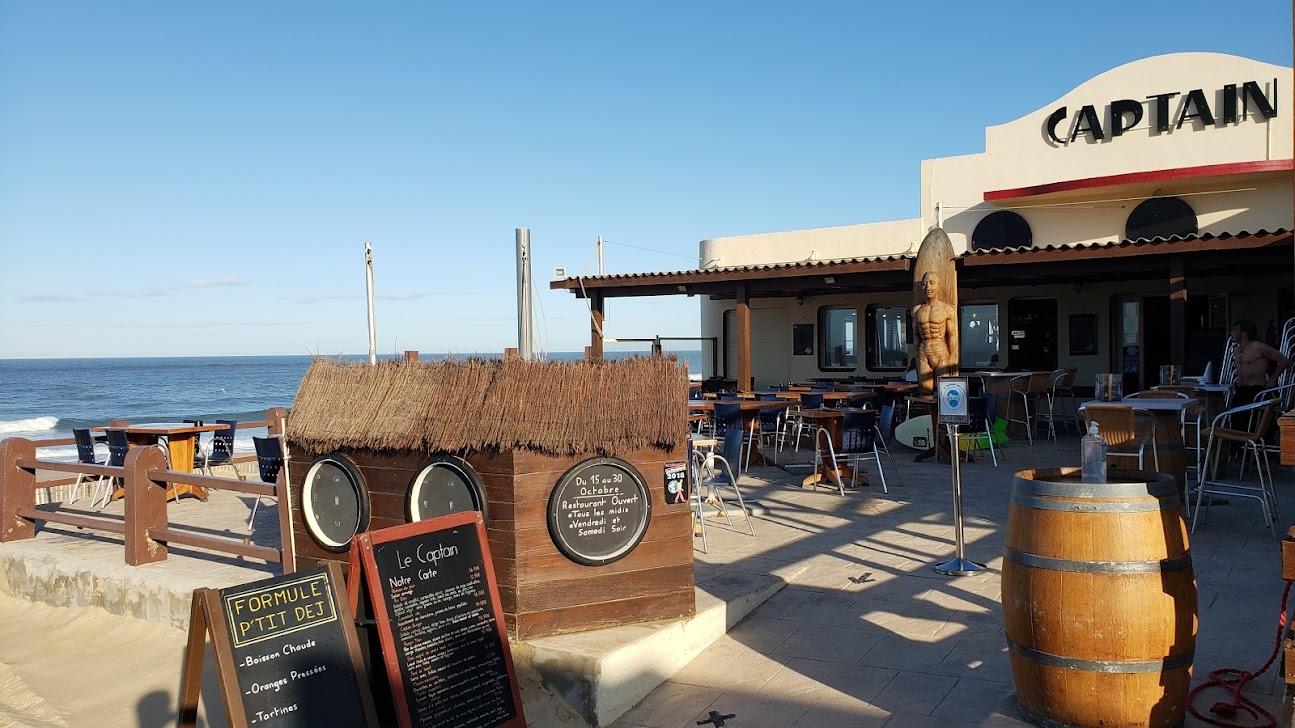 Photo de Captain Bar Restaurant