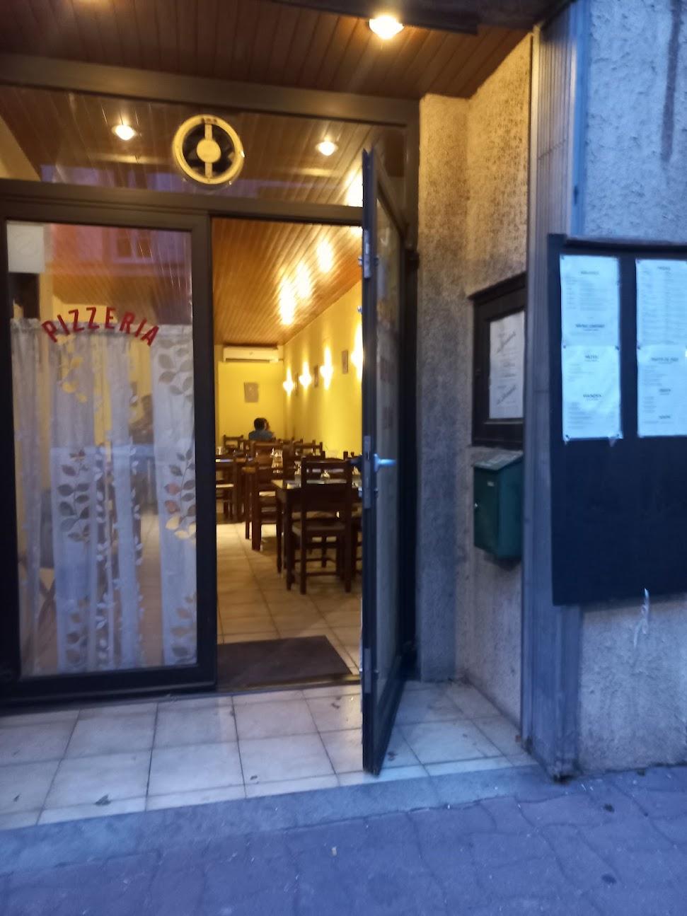 Photo de Pizzéria Crêperie Le Stromboli