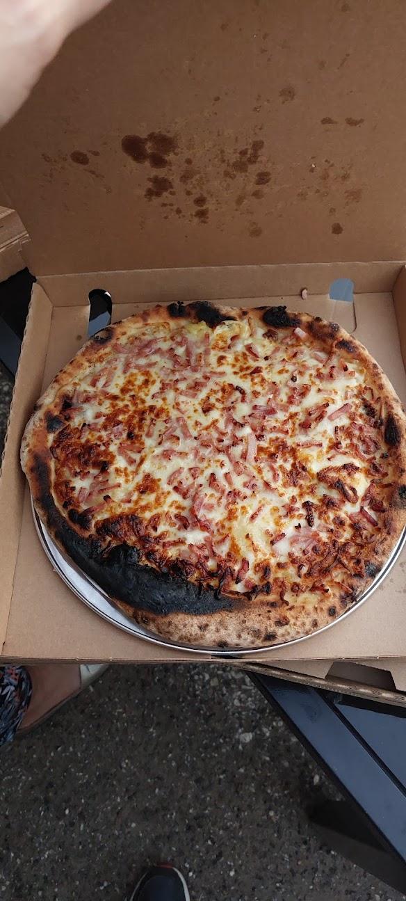 Photo du restaurant Just Queen - Distributeur de pizzas