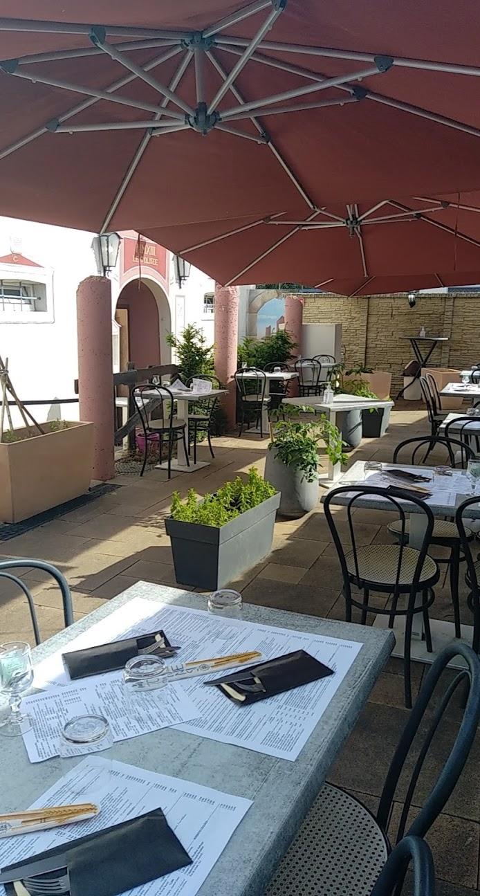 Photo de Le Colisée Restaurant et Distri'Traiteurs