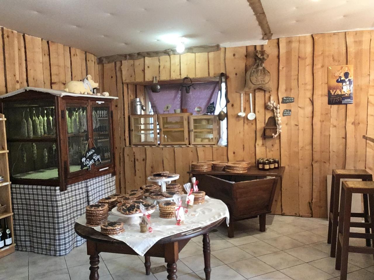 Photo de Le Montivernoux, Bar Restaurant Épicerie Produits Locaux