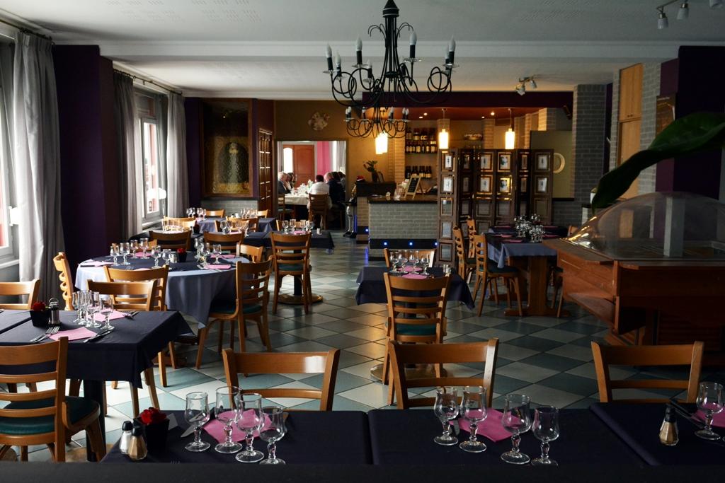 Photo de Restaurant, Traiteur et Location de salle : Aux Vieux Remparts