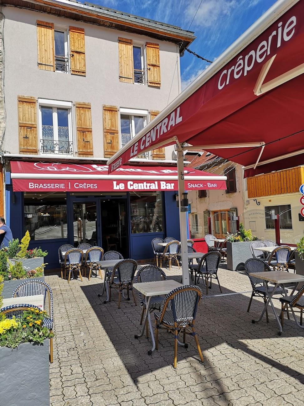 Photo du restaurant Le Central Bar - Brasserie