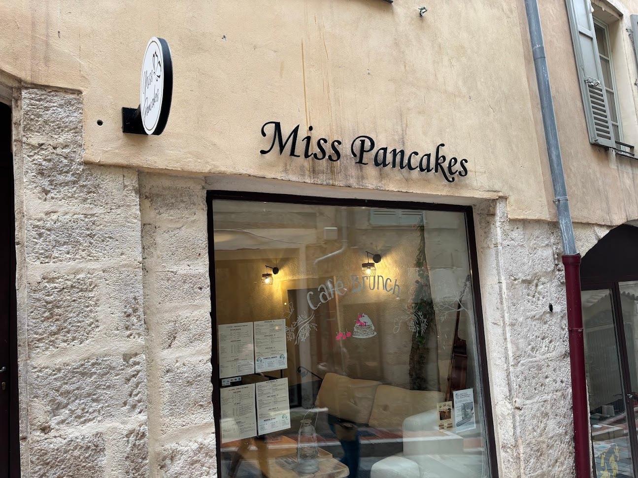 Photo de Nouveau Café Brunch - Miss Pancakes 🥞🧡 - Grasse - Partager une expérience entre Gourmandise et Bien-être - Espace Coworking