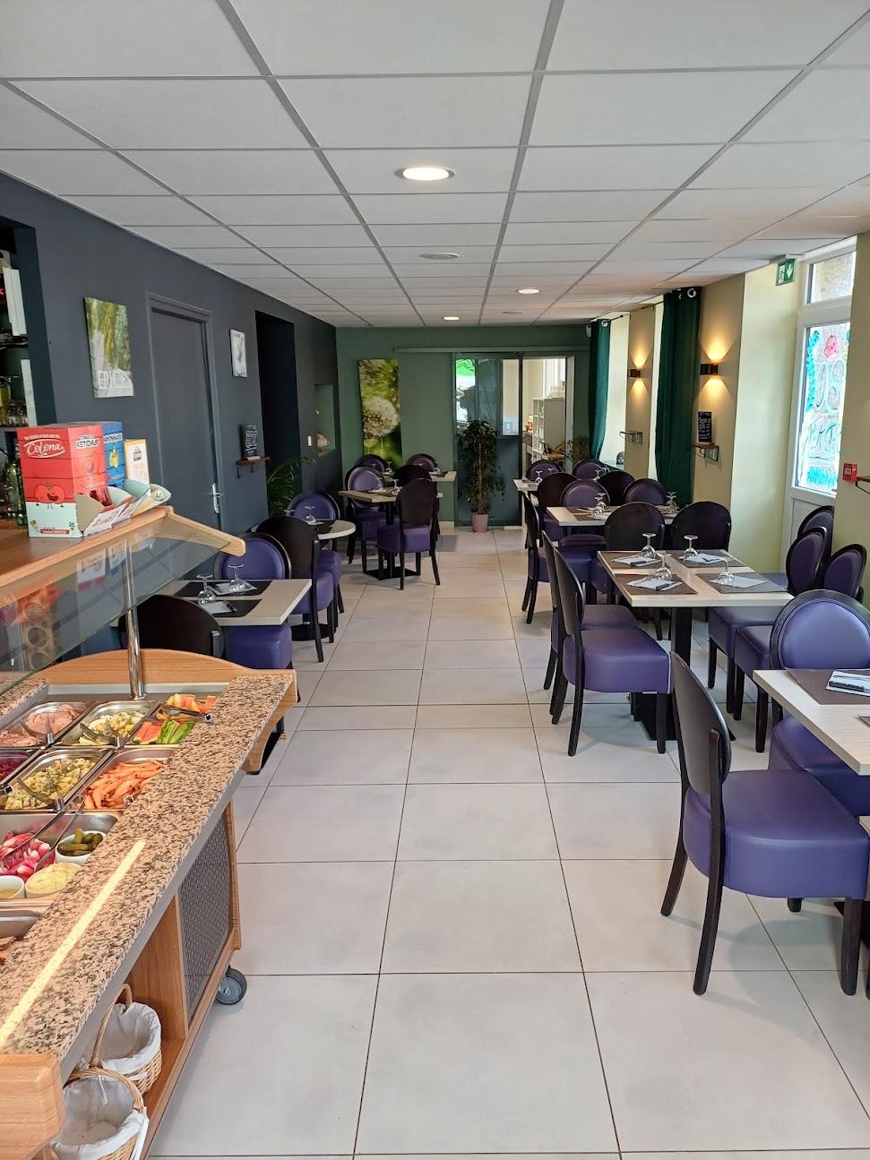 Photo de Le Relais De Saint Bomer