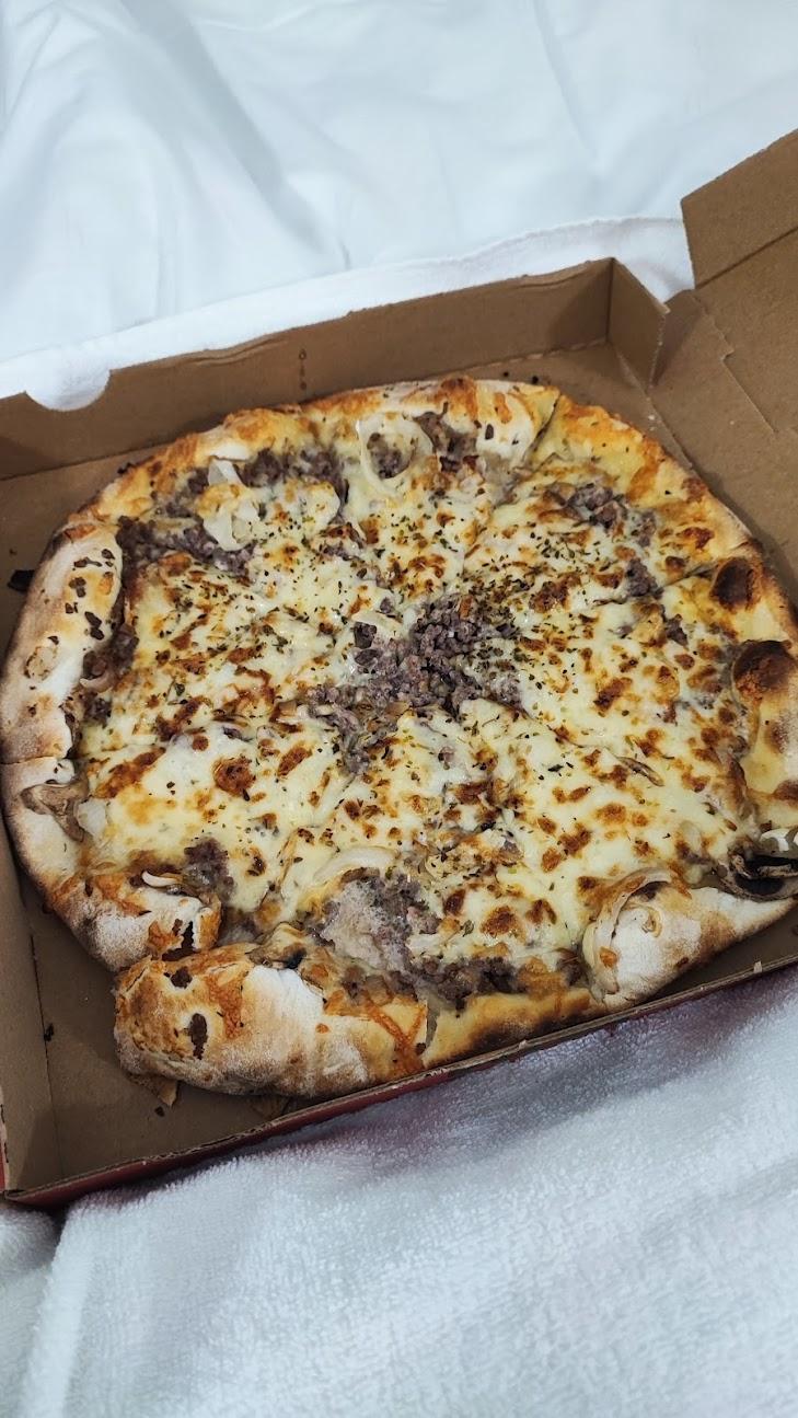 Photo de Pizzeria La Sicilia
