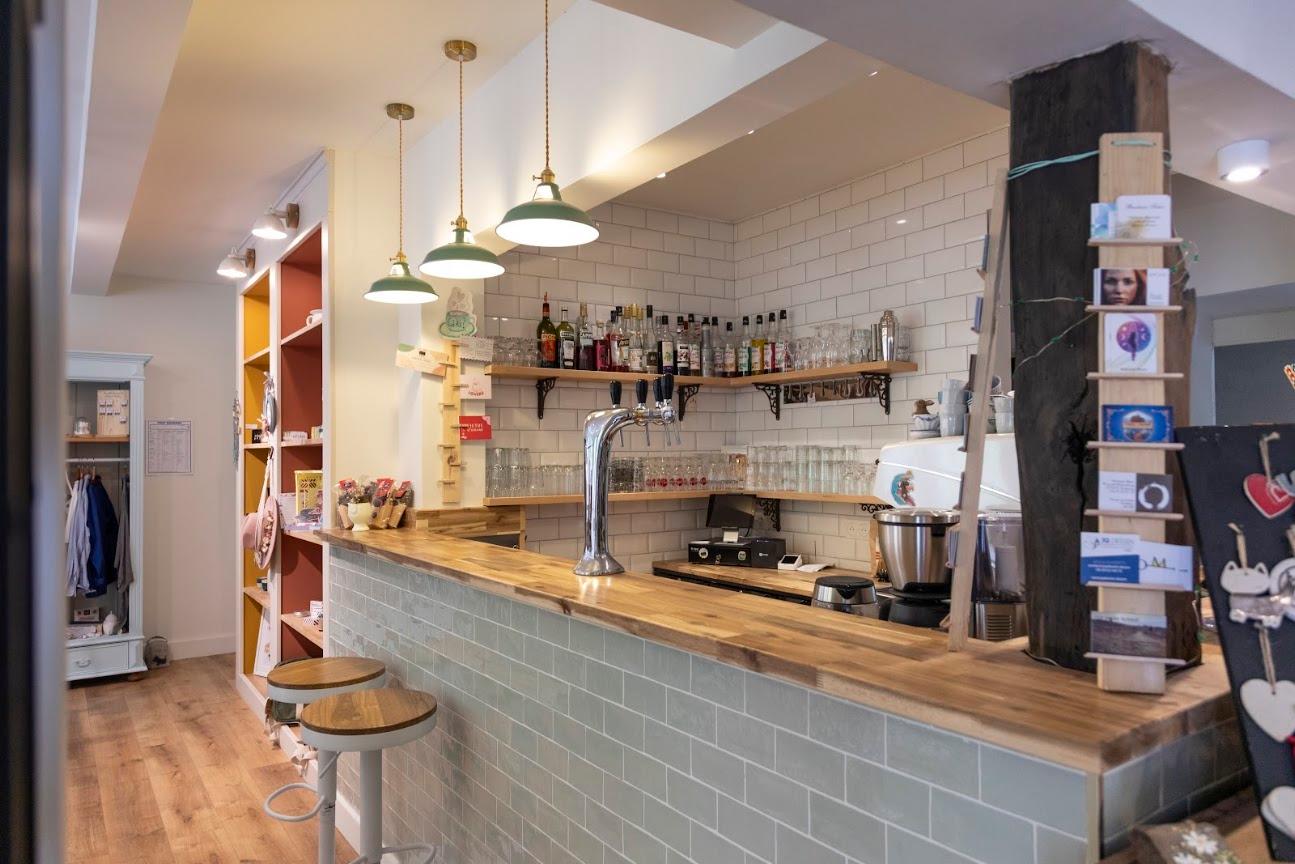 Photo de L´Artisterie Restaurant - Café - Bar - Boutique de créateurs locaux & épicerie fine