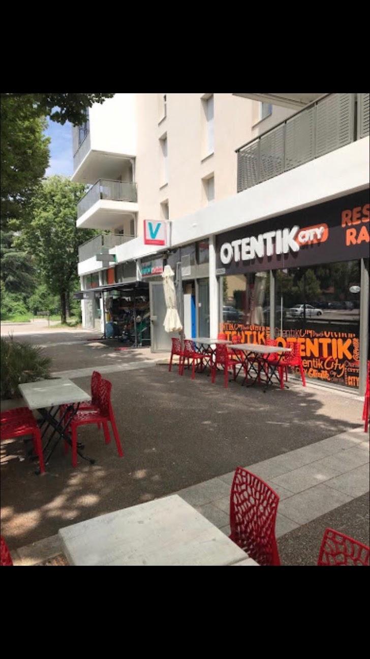 Photo du restaurant OTENTIK CITY