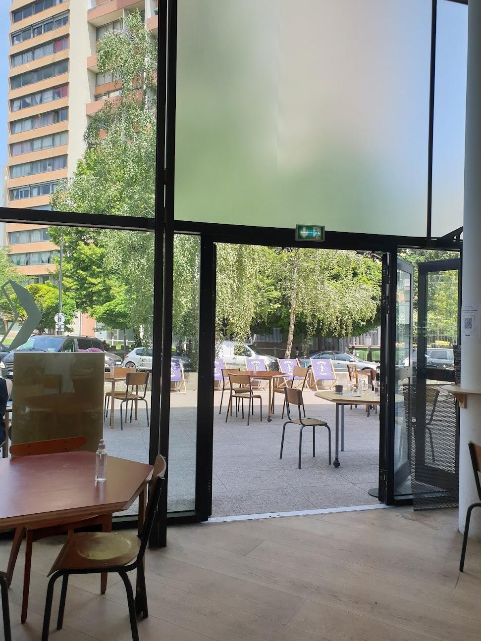 Photo de Café-restaurant de la MC93.