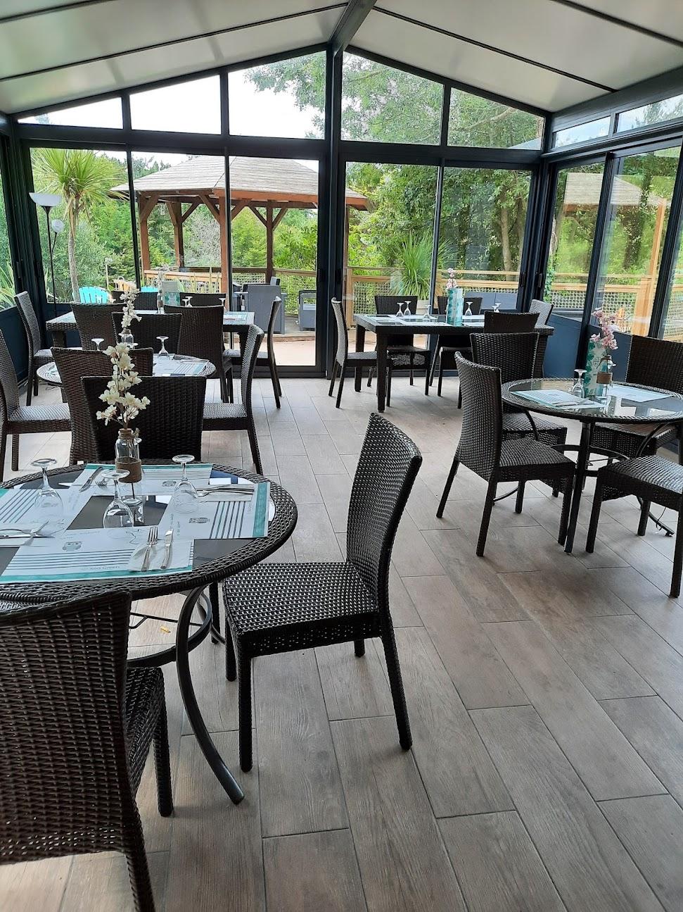Photo de Restaurant camping Sea Green 4 *