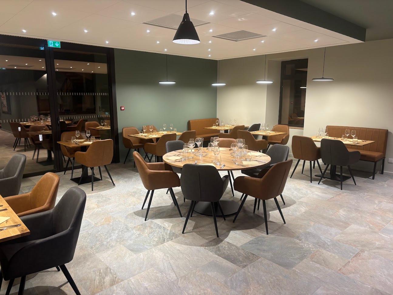 Photo de Restaurant La Cure Roiffieux