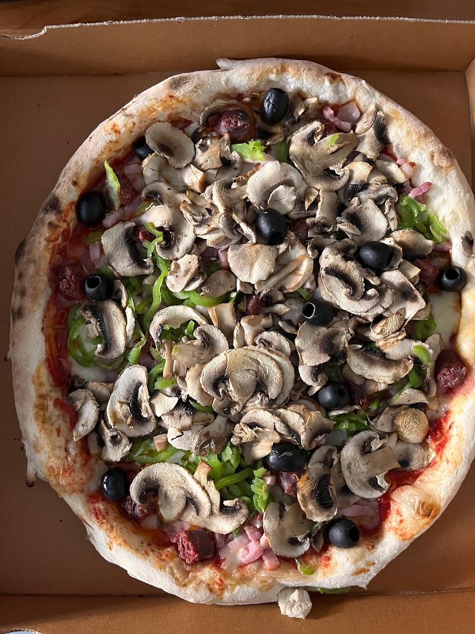 Photo de Pizzeria de Marines