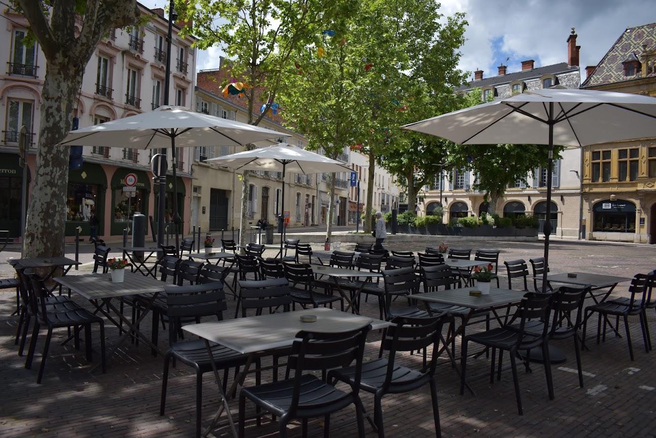 Photo du restaurant La Place Rouge - Bar et Restaurant Russe