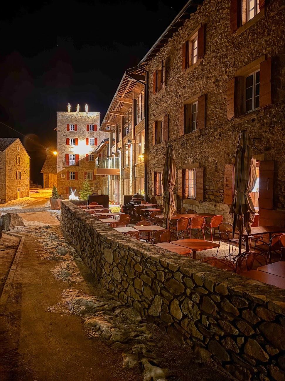 Photo du restaurant L'Ermitage Café