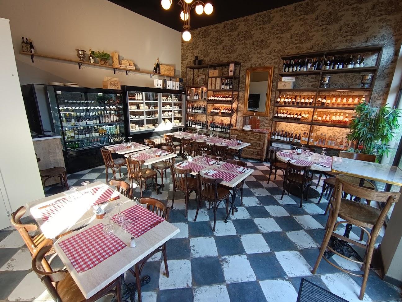 Photo de Les Arcades - Table Fromagère | Courthézon