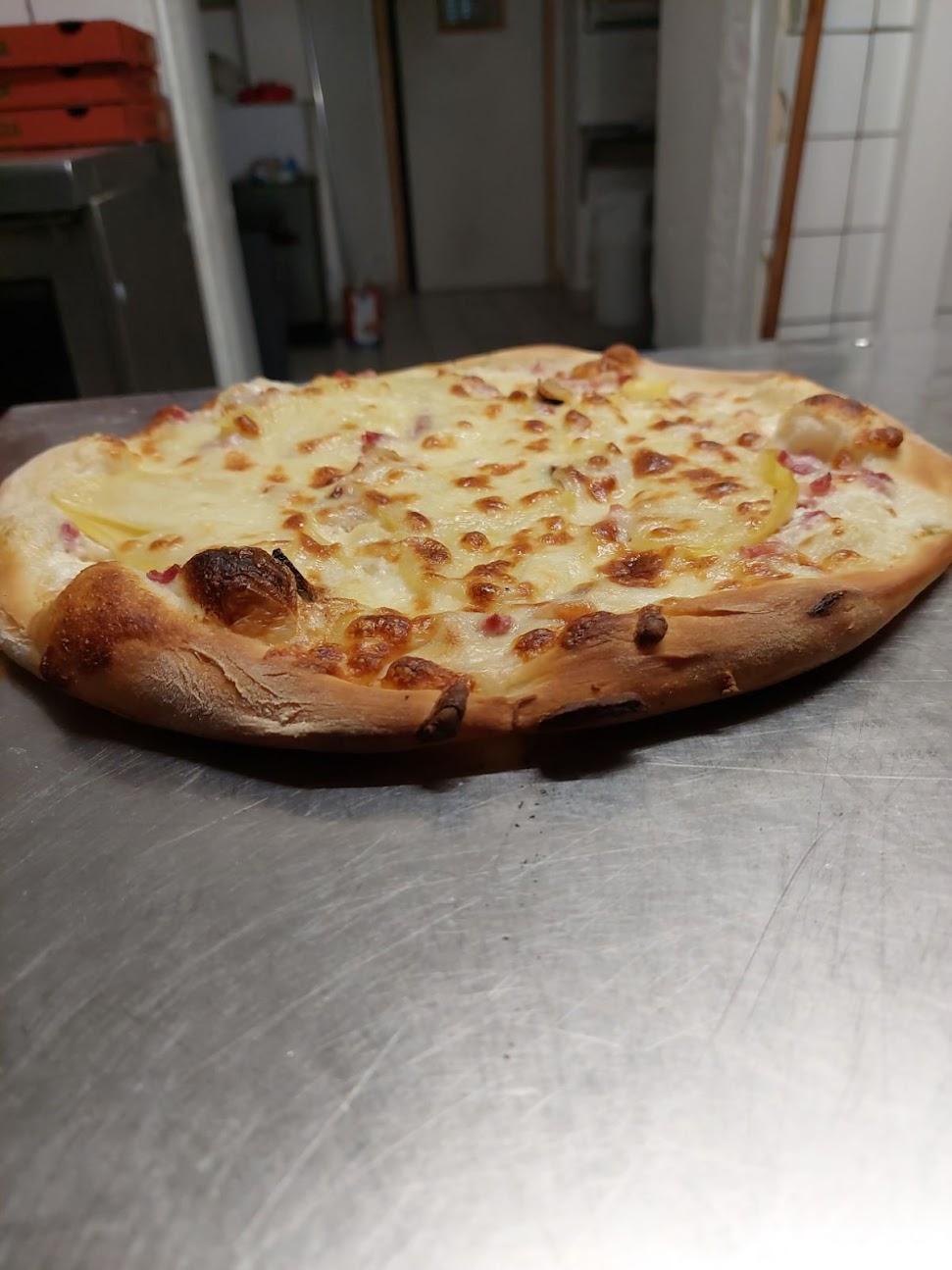 Photo de Distributeur à pizzas La Cigogne