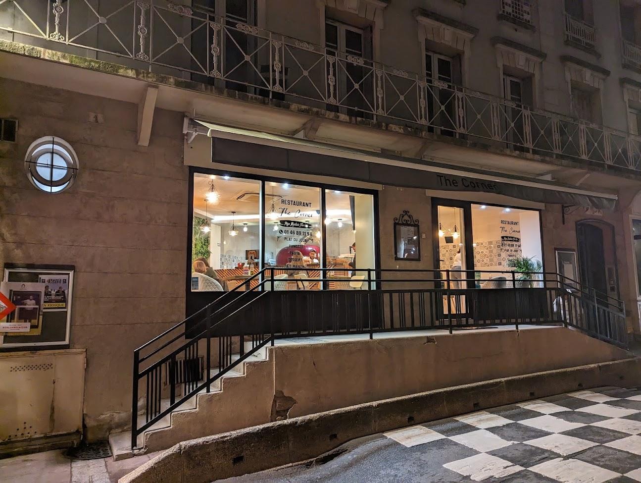 Photo de The corner