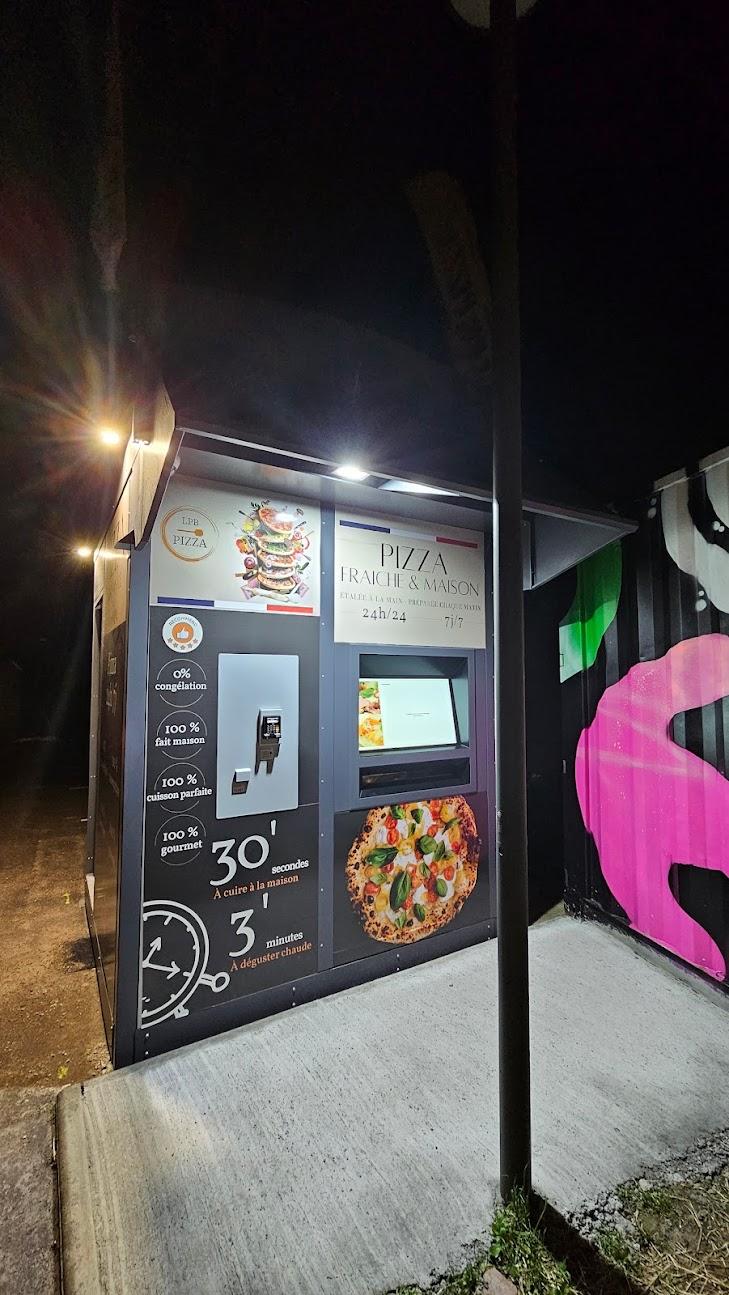 Photo du restaurant Le Petit Bleu Pizza Douvres-la-Délivrande 24h/24 _ Pizzas artisanales à emporter - LPB Pizza