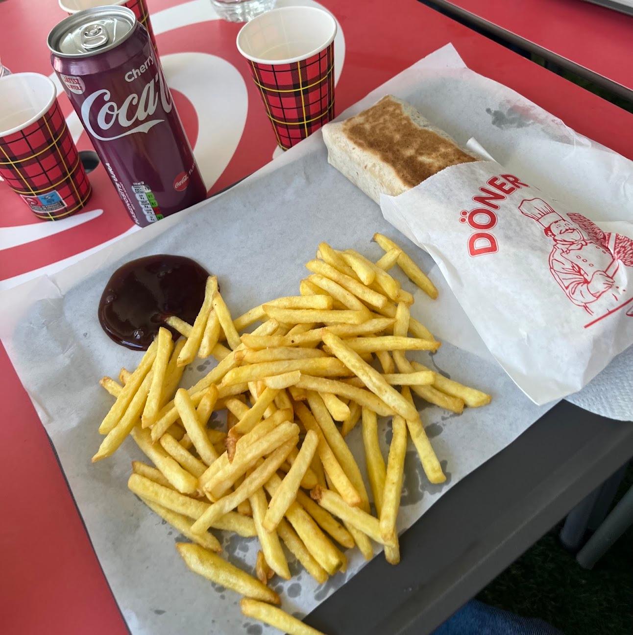 Photo de King kebab saint cyprien halal