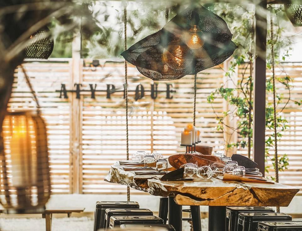 Photo de La table des z'amis