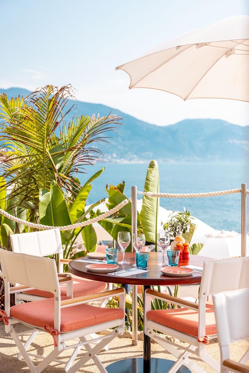 Photo du restaurant Maybourne La Plage