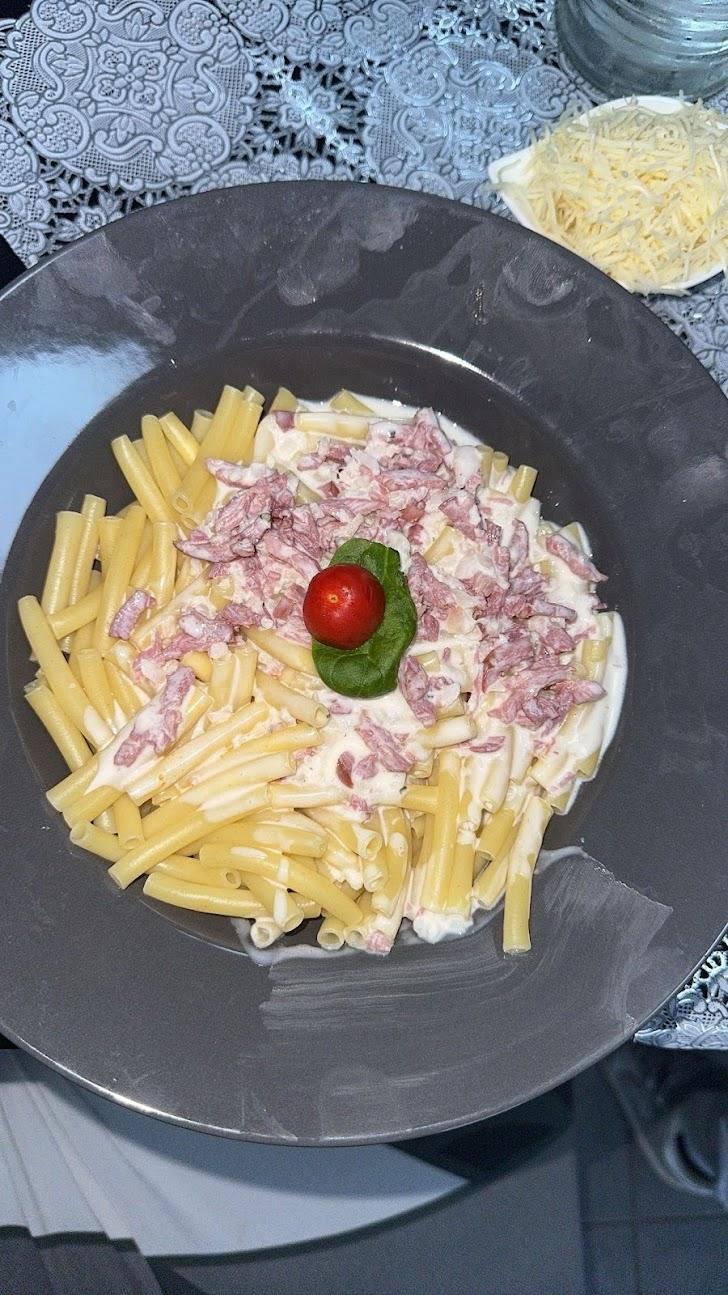Photo de La Trattoria