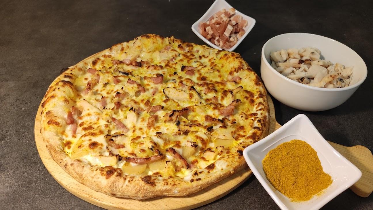 Photo de La borne /distributeur pizzas 24/24h