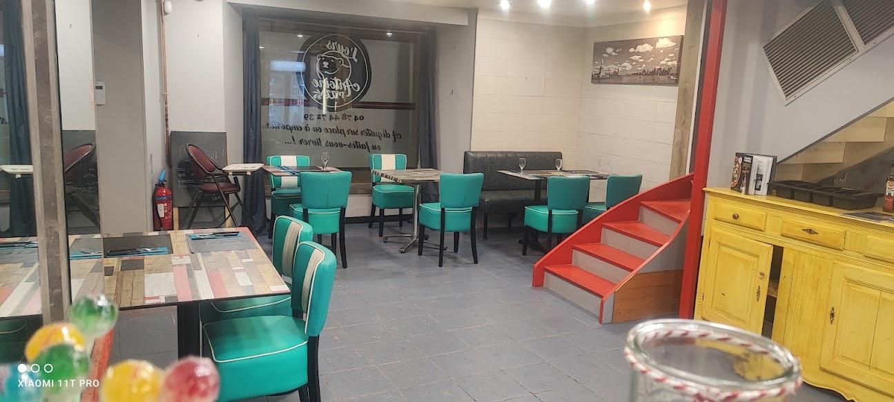 Photo de L'ours Antoine Pizza