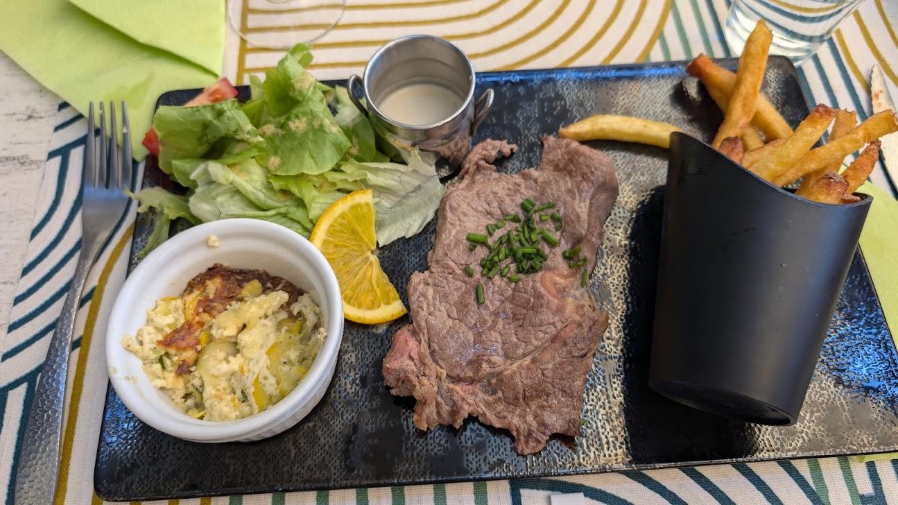 Photo de le bistrot de beaumont du ventoux