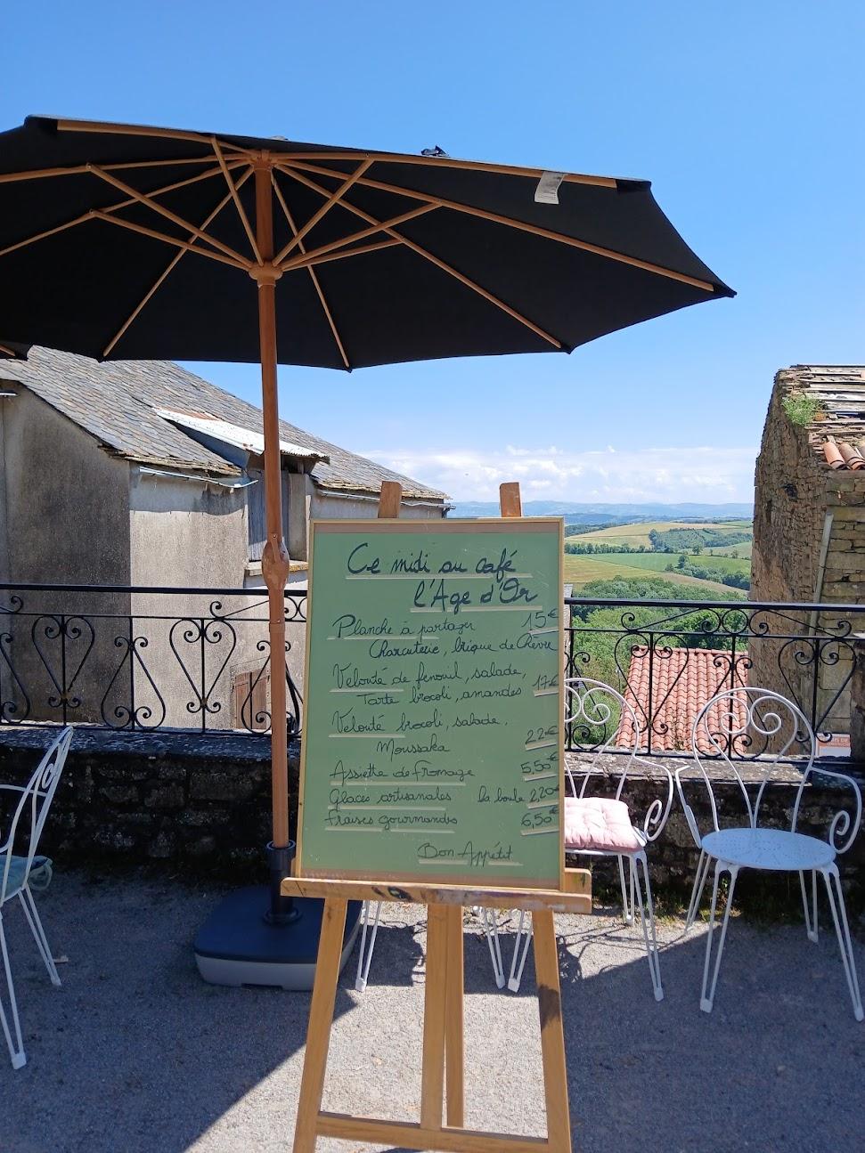 Photo du restaurant L’Age d’Or Café