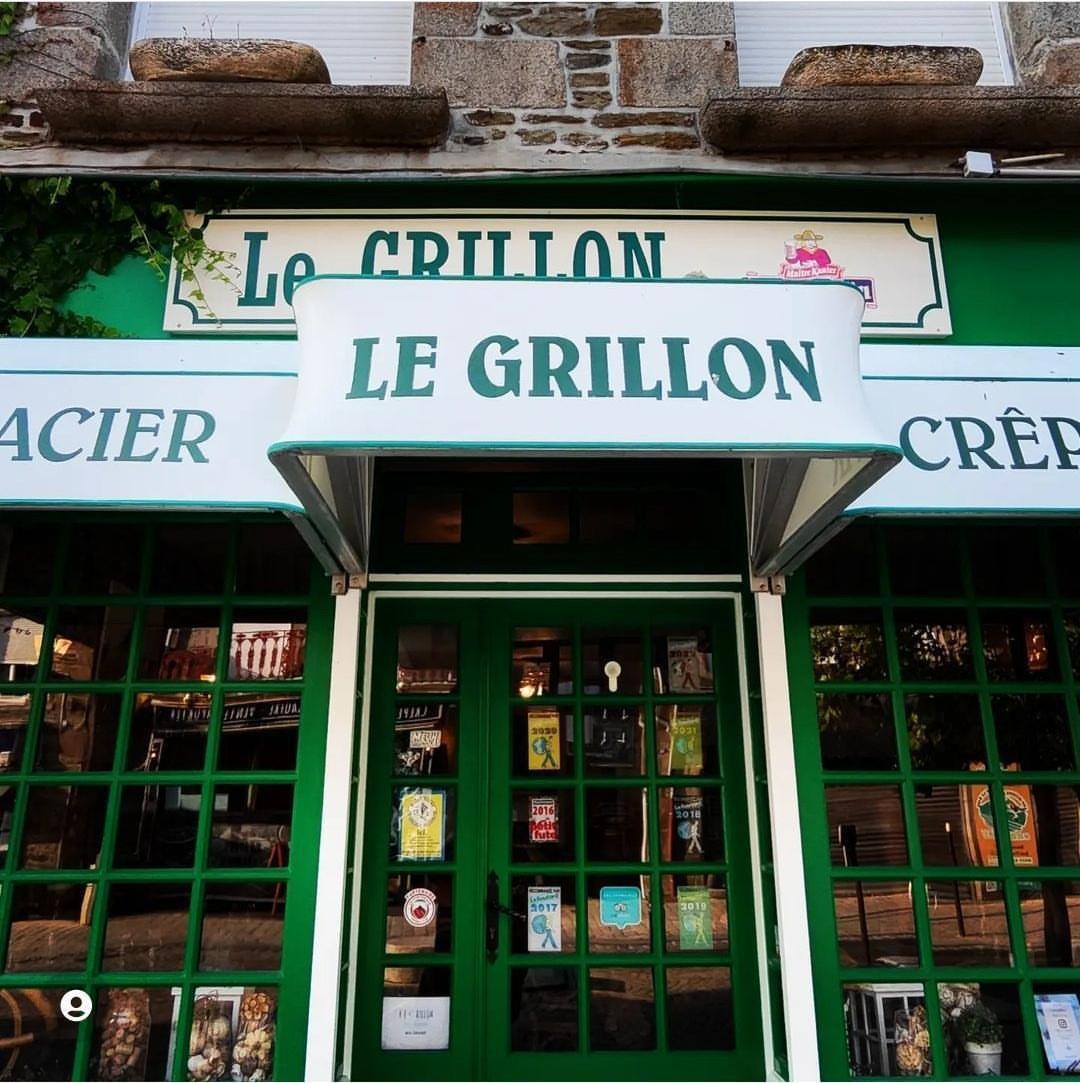 Photo de Le Grillon, Restaurant, Crêperie, Grill avec Agneau de Pré-salé, produits locaux, Hôtel