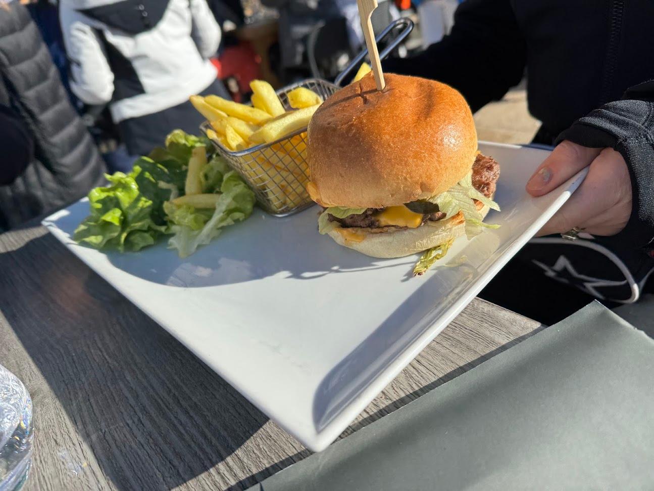 Photo de Restaurant La Place, Brasserie Savoyarde