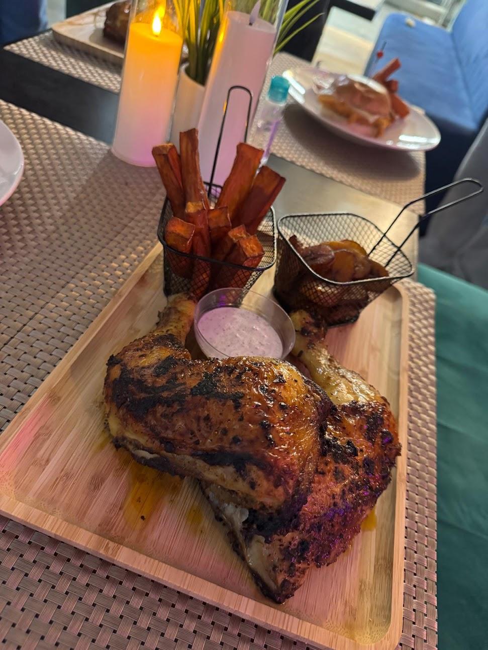 Photo de Nova Restaurant & Lounge