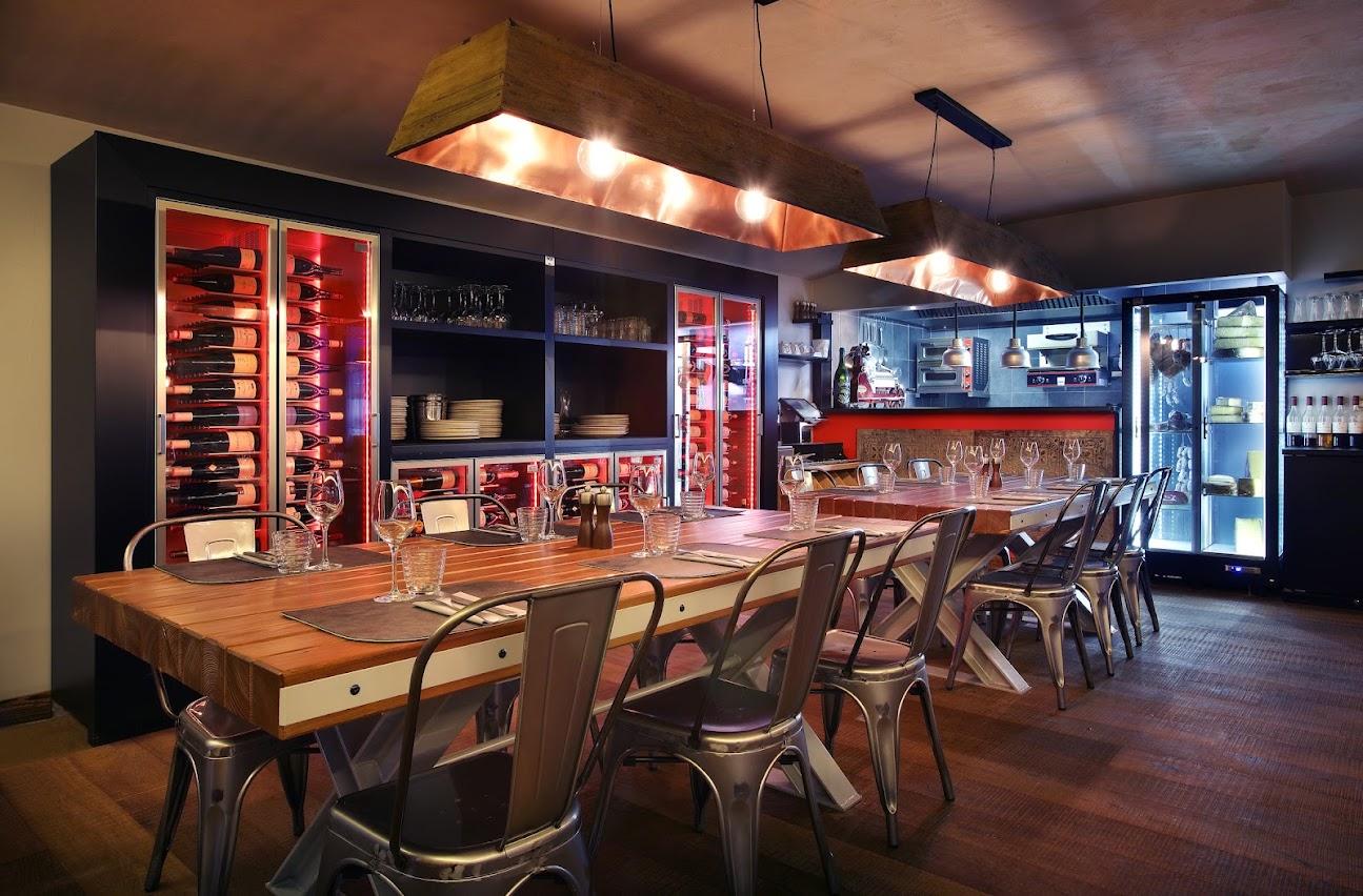 Photo de Restaurant La Cave spécialités savoyardes