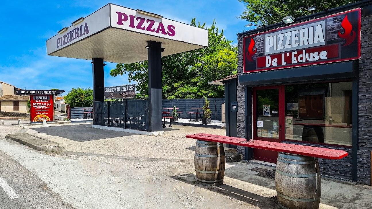 Photo du restaurant Pizzeria De L'écluse - Au feu de bois / Distributeur de pizza 24h/24 7j/7