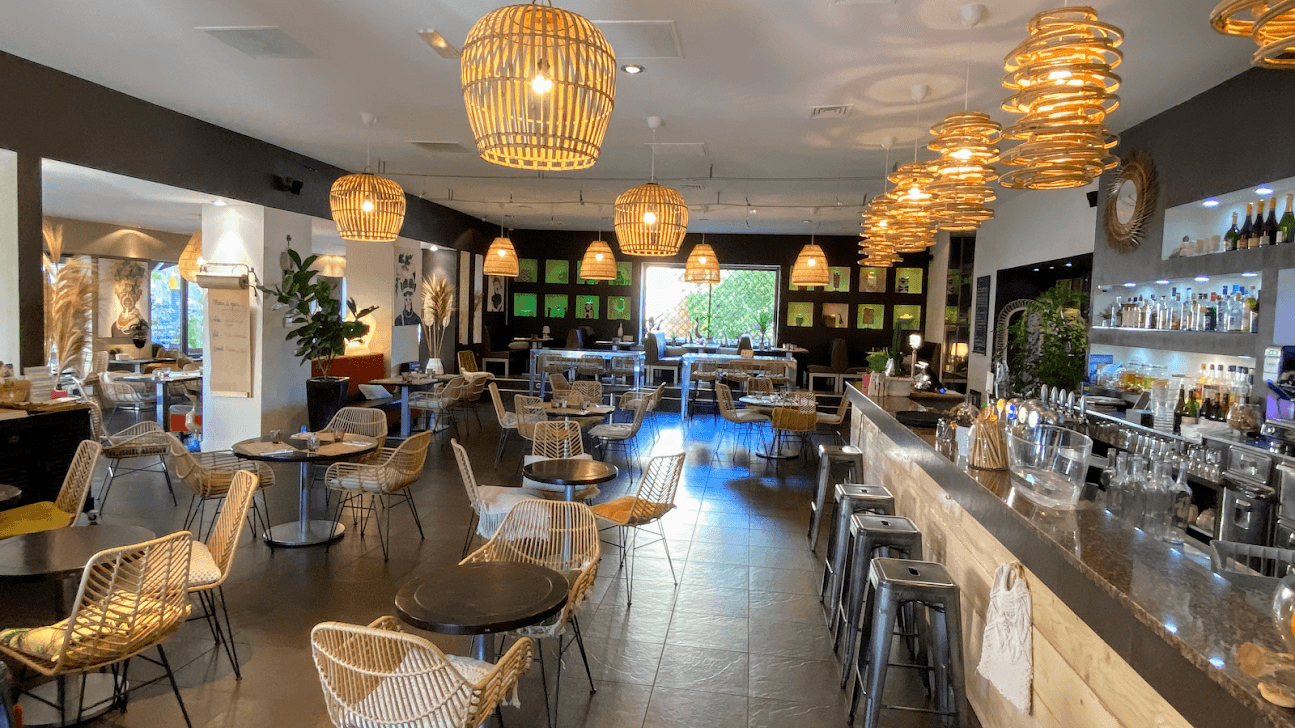Photo de Monteverdi Café Brasserie Restaurant Bar A Vins