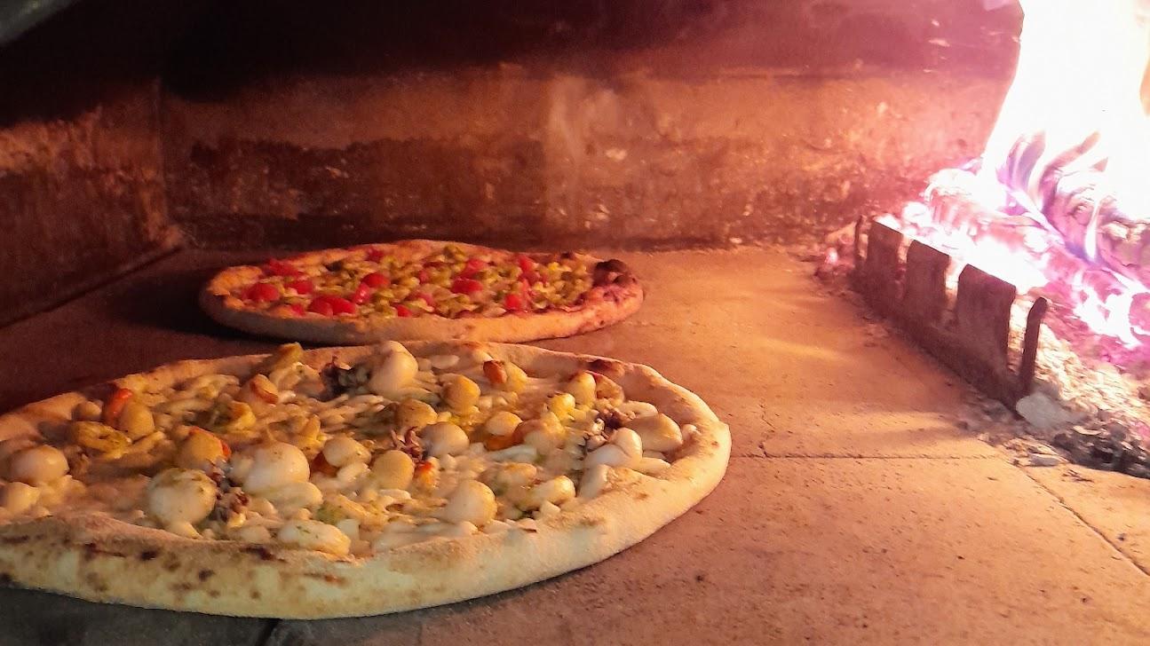 Photo de Les Masiers (pizza, burger, salades, paninis)