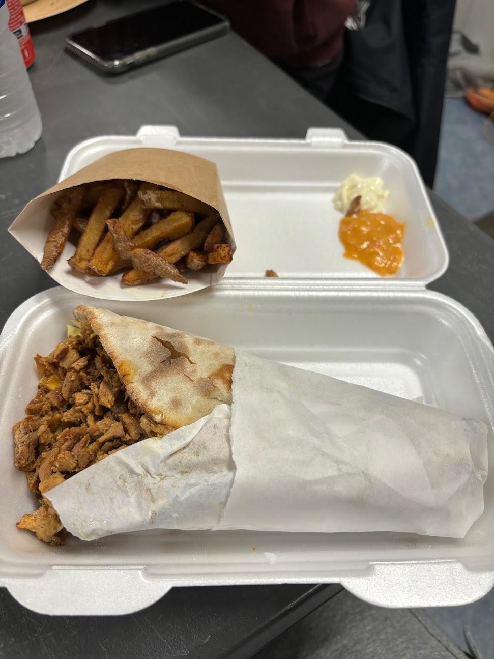 Photo du restaurant Chez Tcho (Naan,smash burger)