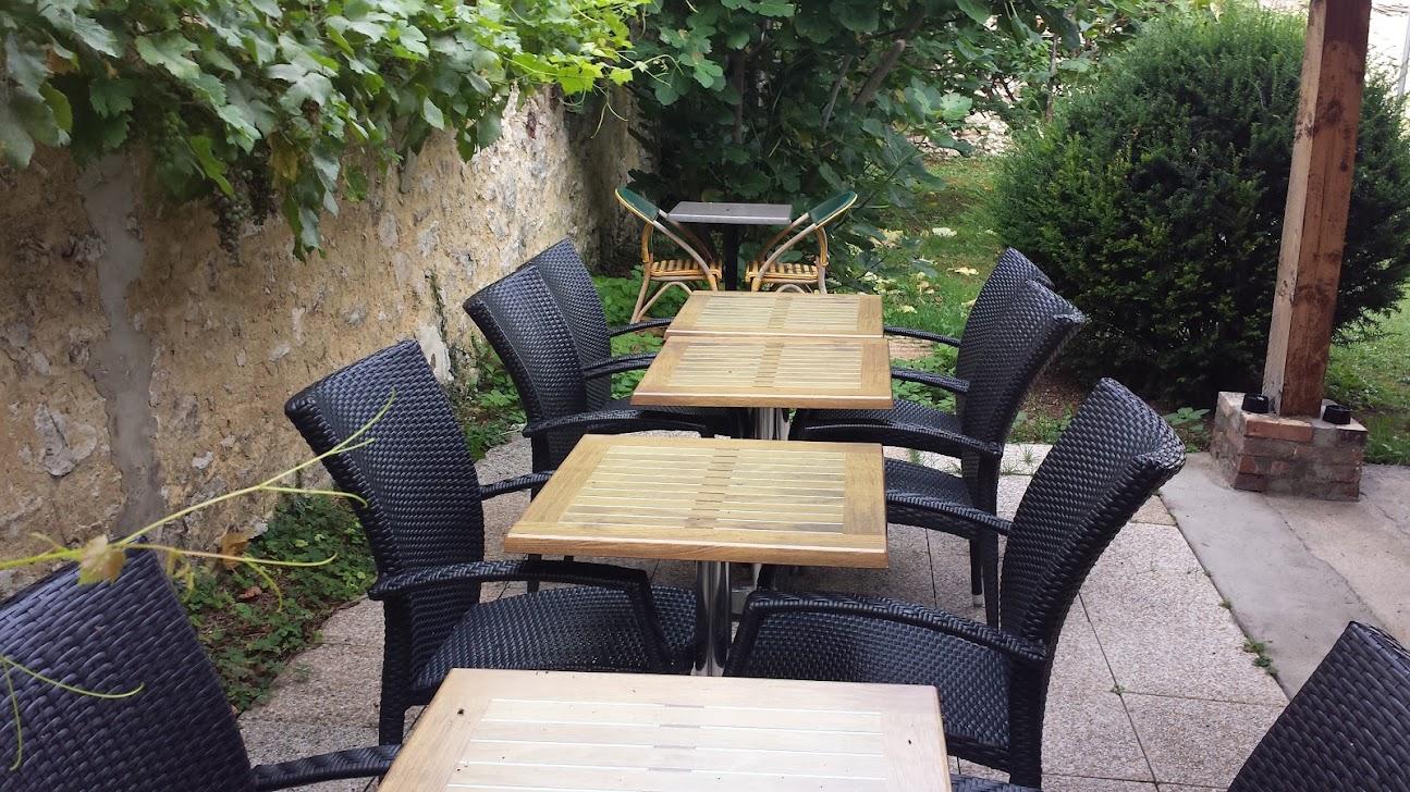 Photo de le champagne sur seine bar