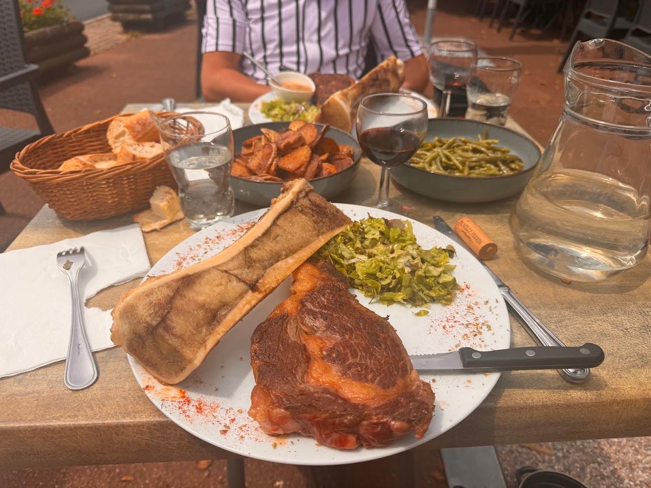 Photo du restaurant A table !