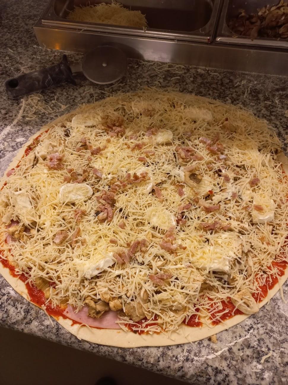 Photo du restaurant La Cabane À Pizzs