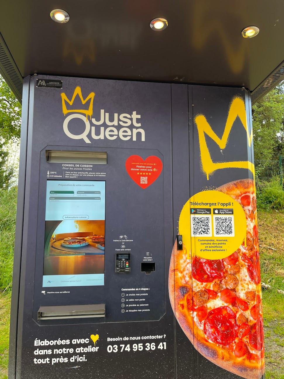 Photo de Just Queen - Distributeur de pizzas