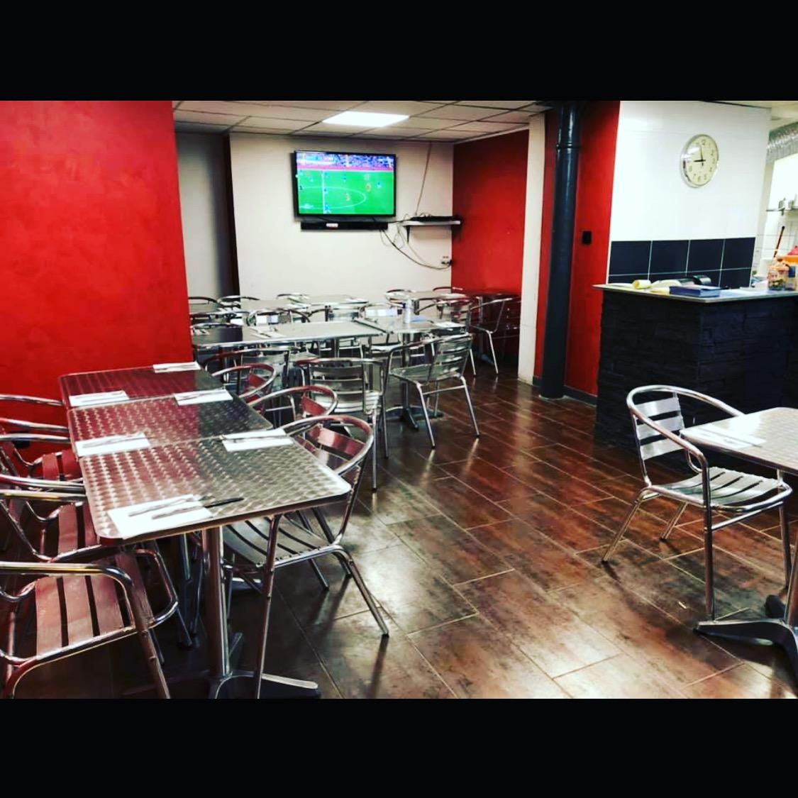 Photo du restaurant PRESTO PIZZA (15 ANS) Livraison-emporter