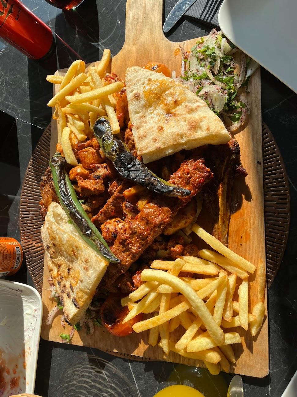 Photo de RESTAURANT ARAS