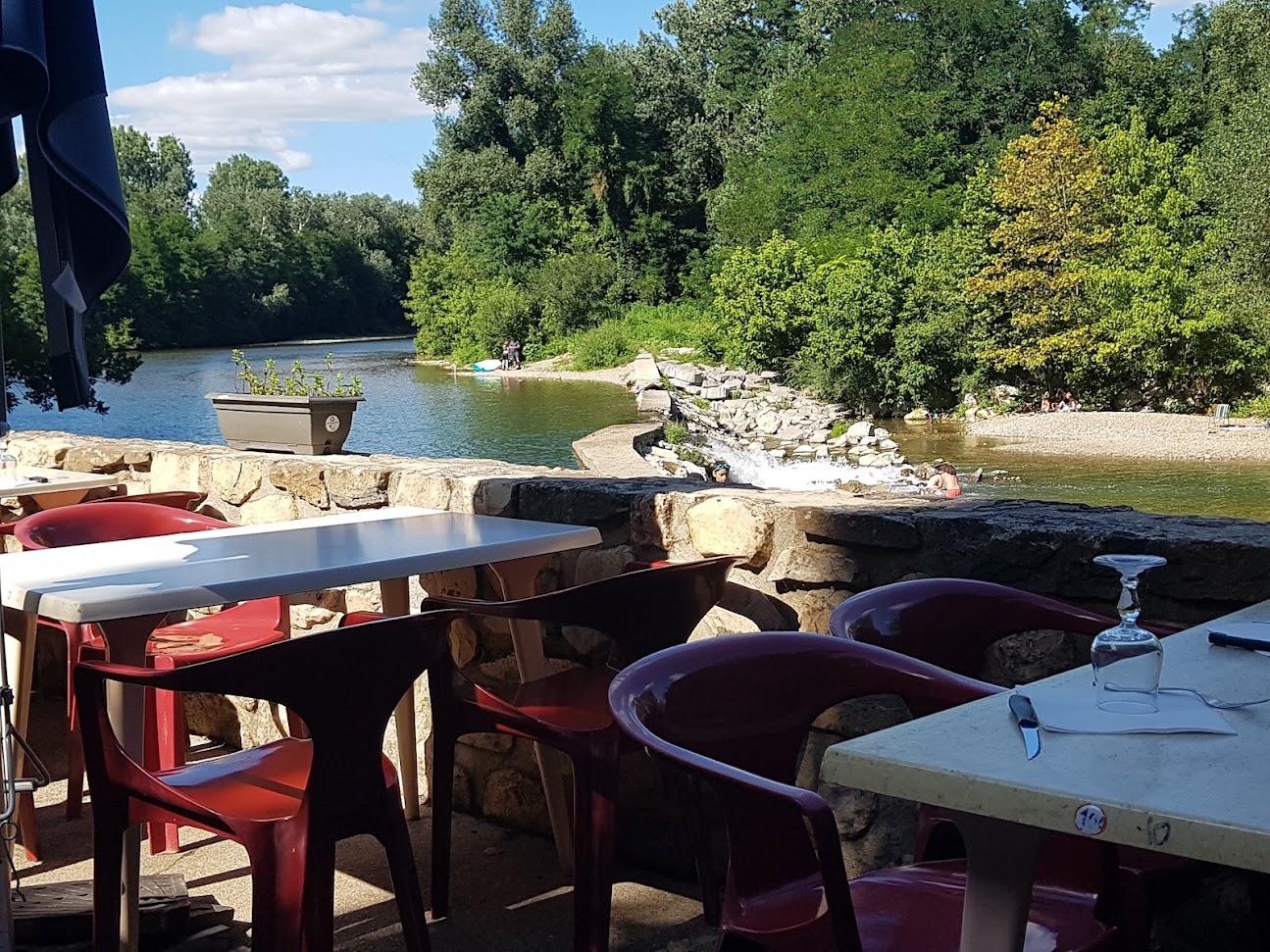 Photo du restaurant Guinguette Moulin du Roc Tombé