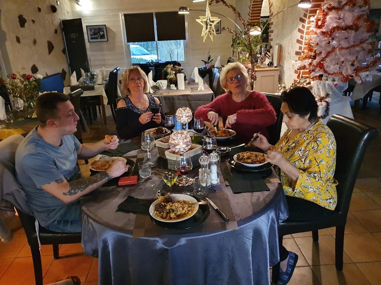 Photo du restaurant L'Auberge de Saint Paul en Born - Traiteur Mimizan