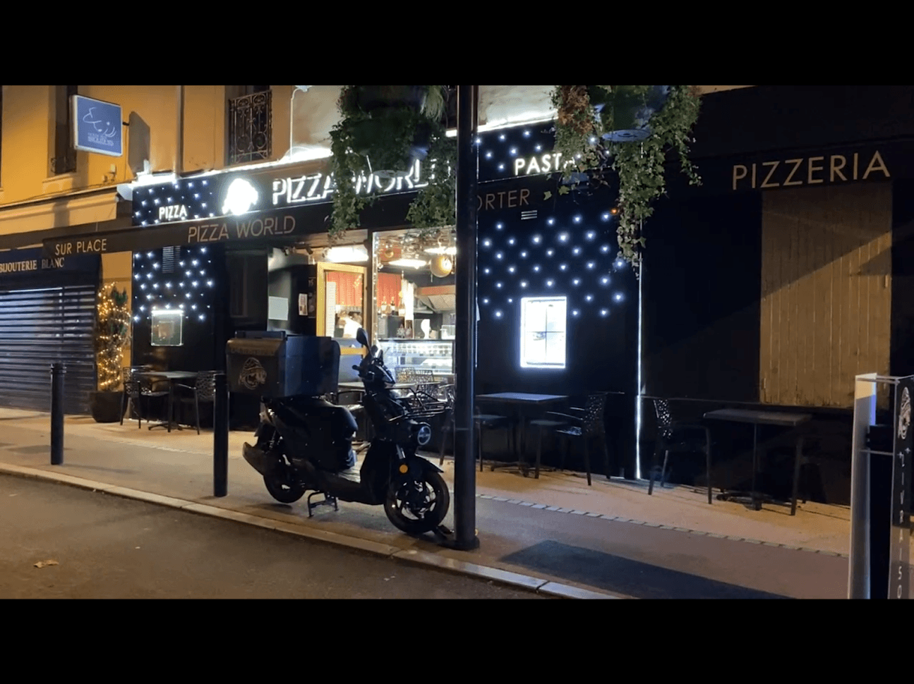 Photo de Pizzeria Pizza World | Pizzas Tacos kebab à la broche en livraison ou à emporter