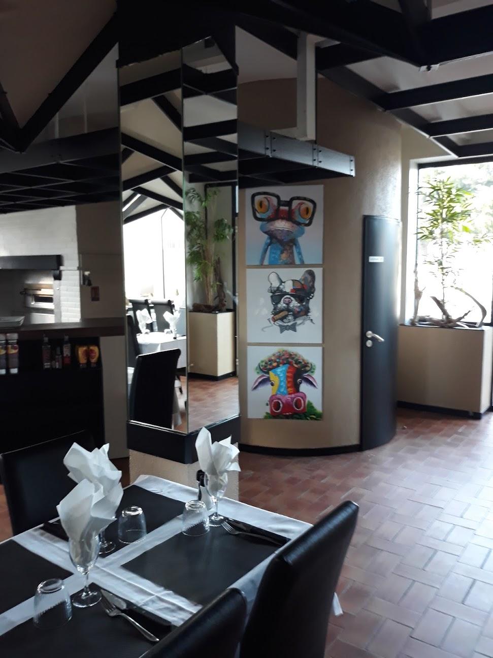 Photo du restaurant Le petit Rocher