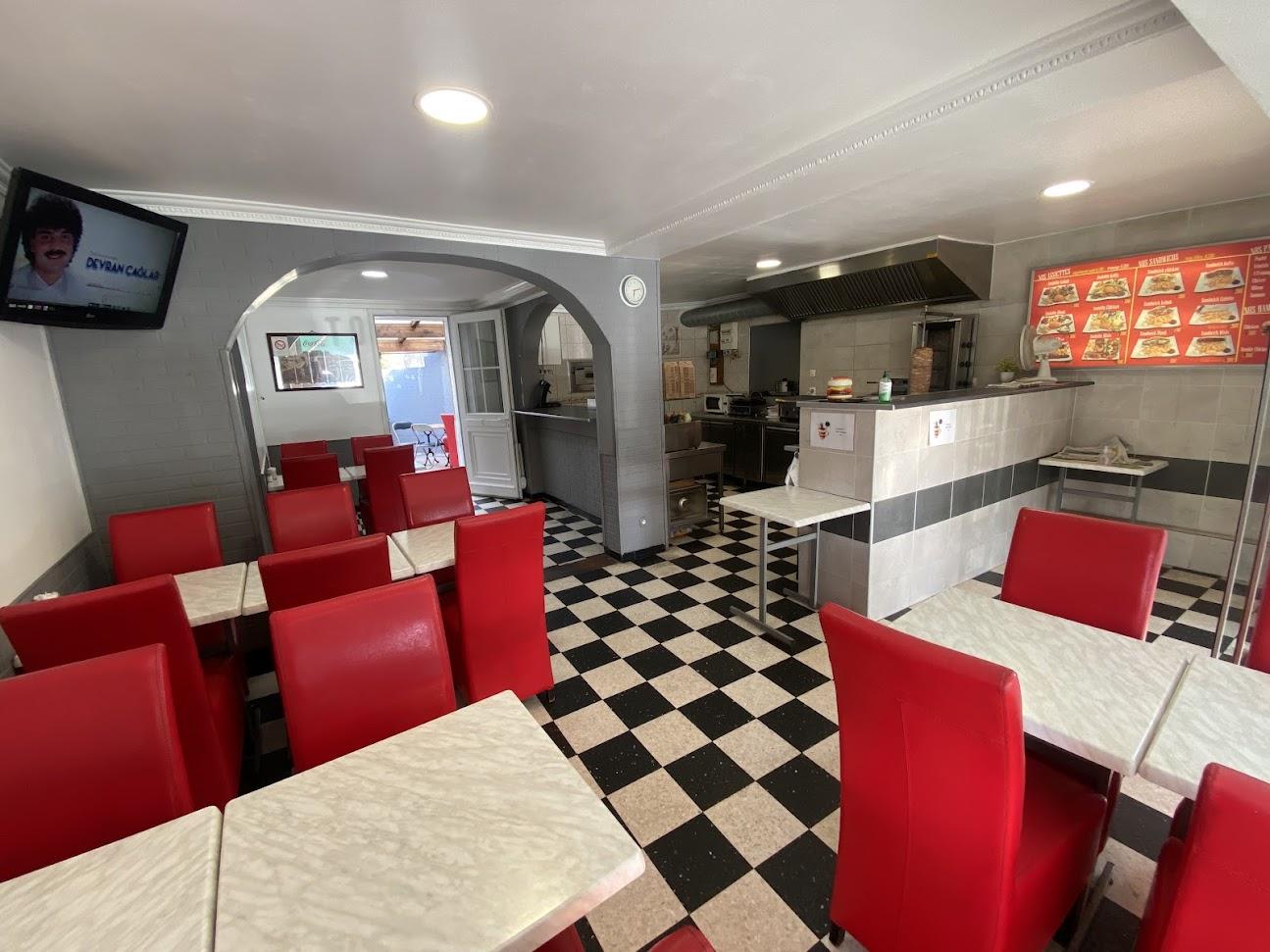 Photo de RESTAURANT ANATOLIE THOUROTTE