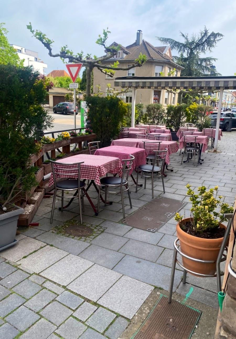 Photo de Pizzeria Napoli